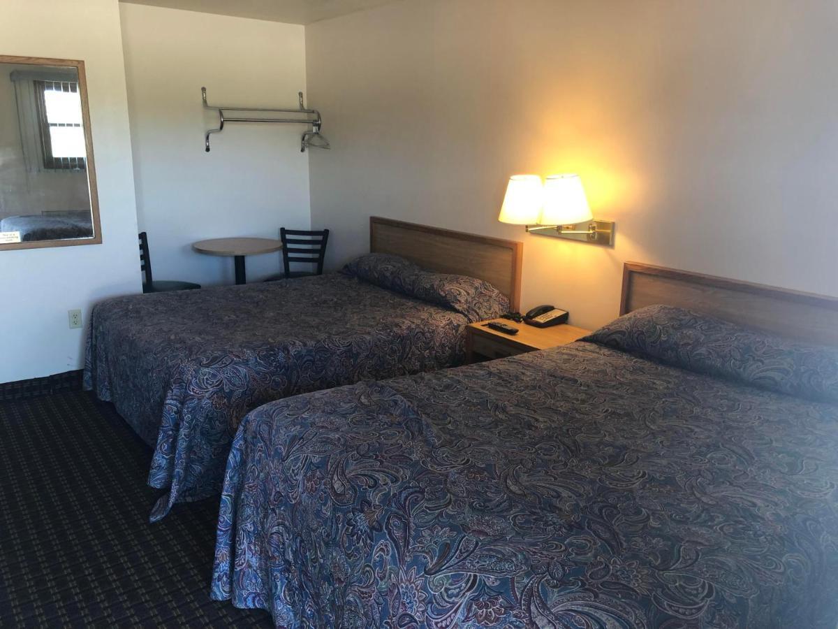 Exxon Quik Stop & Motel Wausaukee Eksteriør billede